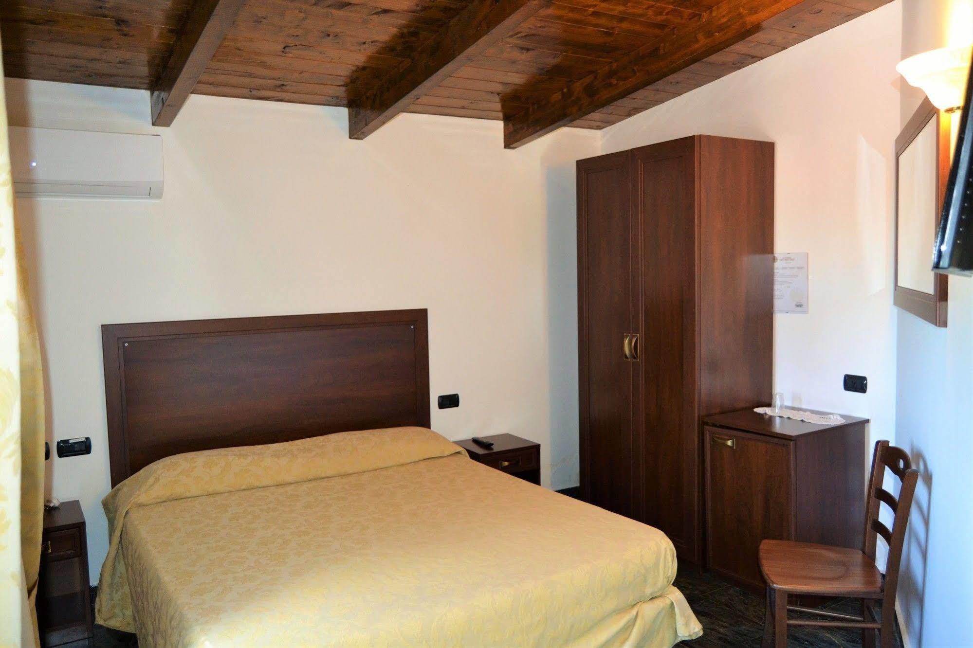 Agriturismo San Martino ポッツオーリ エクステリア 写真
